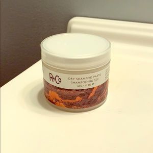 R+Co Dry Shampoo Paste!